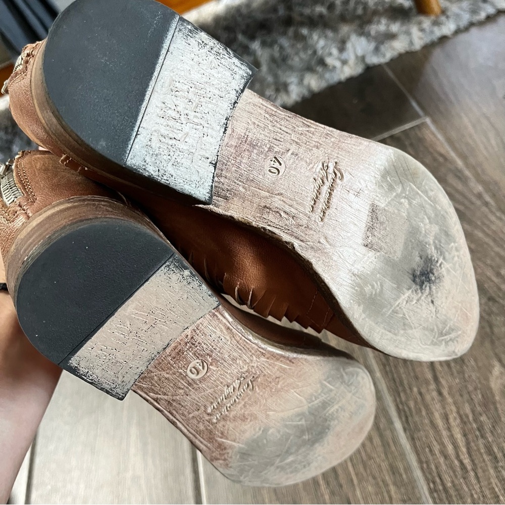 Free People / Lost Valley Sliced Leather Booties size 40 - Picture 9 of 9